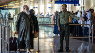 صورة جوازات مطار الأمير محمد بن عبدالعزيز الدولي تستقبل الحجاج من باكستان