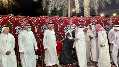 صورة أسرة جاوة تستقبل المعزين في فقيدها  أخبار السعودية