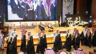 صورة فيصل بن سلمان يرعى حفل تخريج الدفعة الـ19 من طلاب جامعة طيبة  أخبار السعودية