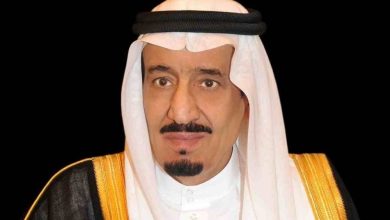 صورة خادم الحرمين الشريفين يدعو الرئيس الجزائري للمشاركة في اجتماع القمة العربية  أخبار السعودية