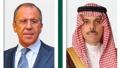 صورة وزير الخارجية لنظيره الروسي: السعودية تبذل كافة المساعي لحل سياسي للأزمة الروسية الأوكرانية  أخبار السعودية