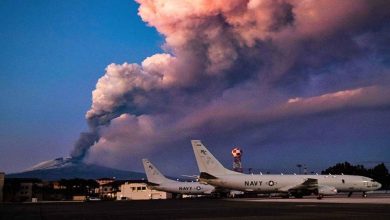 صورة ثوران بركان جبل إتنا يعلّق حركة الطيران فوق كاتانيا الإيطالية  أخبار السعودية