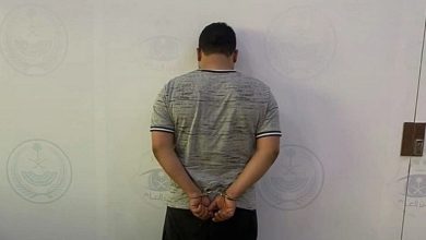 صورة القبض على مواطن لاتخاذه استراحة في محافظة الزلفي وكرًا لترويج المخدرات