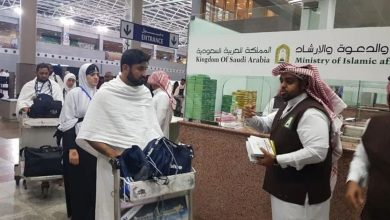 صورة الشؤون الإسلامية توزّع أكثر من 320 ألف مطبوعة وبطاقة إلكترونية إرشادية بمطار الملك عبدالعزيز