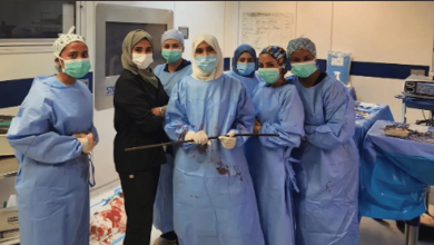 صورة فريق طبي بمكة المكرمة ينقذ حياة أربعيني من سيخ حديد اخترق جسده