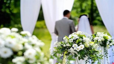 صورة في حفل الزفاف وأمام المعازيم.. فتاة تصدم عريسها وترفض إكمال الزواج لسبب صادم