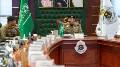 صورة مدير الأمن العام يرأس اجتماع قيادة قوات أمن الحج  أخبار السعودية