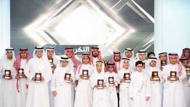 صورة محافظ الخرج يكرّم الطلاب والمدارس المميزة في النشاط الطلابي   أخبار السعودية