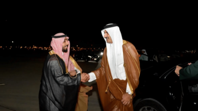 صورة أمير قطر ونائب رئيس دولة الإمارات العربية المتحدة يغادران جدة