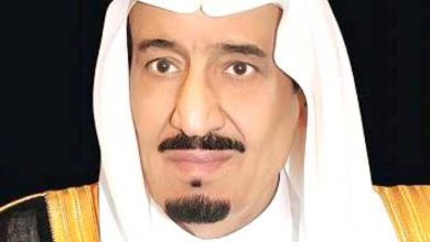 صورة خادم الحرمين يهنئ الرئيس الأمريكي بذكرى الاستقلال  أخبار السعودية