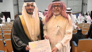 صورة السويد يحتفي بتخرجه  أخبار السعودية