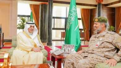 صورة أمير تبوك يستقبل مدير مستشفى الملك سلمان للقوات المسلحة بالشمالية الغربية  أخبار السعودية