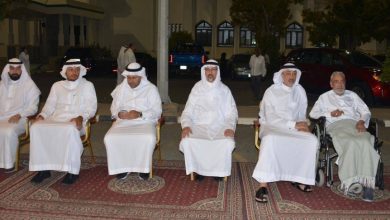 صورة آل ساب يستقبلون المعزين في فقيدتهم  أخبار السعودية