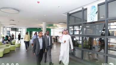 صورة رئيس الصندوق السعودي للتنمية يتفقد مستشفى الملك فيصل في رواندا