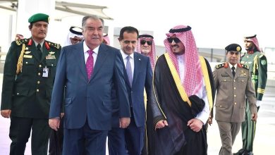 صورة رئيس طاجيكستان يصل جدة للمشاركة في القمة الخليجية مع دول آسيا الوسطى
