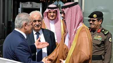 صورة رئيس الوزراء الفلسطيني يُغادر جدة عقب أداءه مناسك الحج