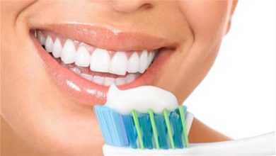 صورة ‎تنظيف الأسنان بانتظام يحمي من الإصابة بالخرف