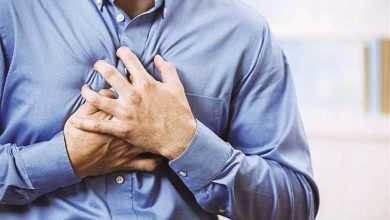 صورة تظهر في معدتك… علامات تدل على إصابتك بالنوبة القلبية