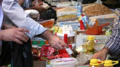 صورة الاقتصاد بغزة يُحدّد سعر السكر ويُحذر التجار