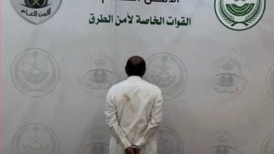 صورة القبض على شخص لترويجه أقراصاً خاضعة لتنظيم التداول الطبي في الدرب  أخبار السعودية