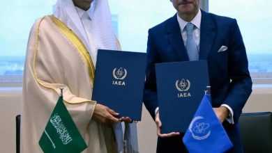 صورة وزير الطاقة ومدير عام الوكالة الدولية للطاقة الذرية يوقّعان اتفاقية برنامج المهنيين المبتدئين  أخبار السعودية