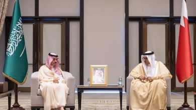 صورة وزير الخارجية ونظيره البحريني يستعرضان تعزيز العلاقات والتعاون والتنسيق المشترك  أخبار السعودية