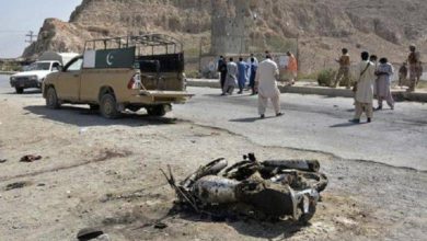 صورة عشرات القتلى والجرحى في تفجير انتحاري جنوب باكستان  أخبار السعودية