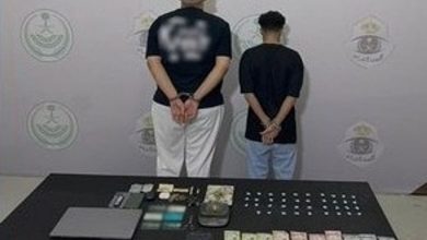 صورة القبض على مواطن ومقيم لترويجهما المخدرات في مكة المكرمة