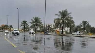 صورة أمطار متوسطة إلى غزيرة في 3 مناطق