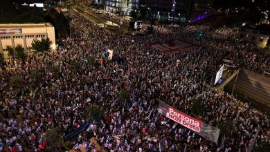 صورة للأسبوع الـ36 على التوالي… عشرات الآلاف يتظاهرون ضد حكومة نتنياهو