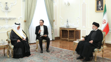 صورة السفير العنزي يقدم أوراق اعتماده للرئيس الإيراني