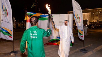 صورة مسيرة شعلة دورة الألعاب السعودية 2023 تصل إلى المدينة المنورة