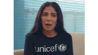 صورة “يونيسف” تنشر فيديو لـ منى زكي تطالب فيه بالتبرع لأطفال غزة