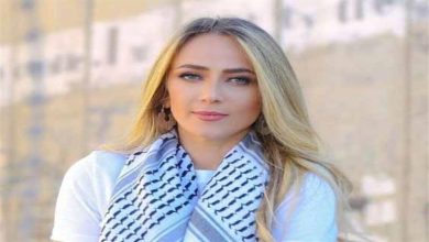 صورة “ظلما وبهتانا”.. دلال أبو آمنة تعلن إطلاق سراحها