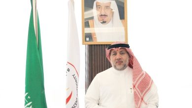 صورة مدير الهلال الأحمر بمنطقة مكة لـ«عكاظ»: الخطأ والتقصير ممنوعان في عملنا  أخبار السعودية