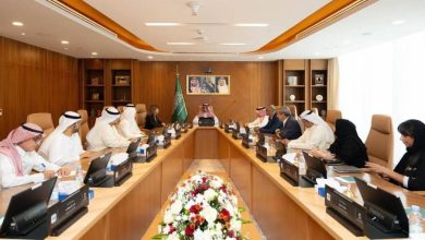 صورة وزير الإعلام يلتقي رئيس اتحاد وكالات الأنباء العربية  أخبار السعودية