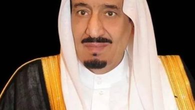 صورة منح 300 مواطن ومواطنة وسام الملك عبدالعزيز من الدرجة «الثالثة» لتبرع كل منهم بأحد أعضائه الرئيسية  أخبار السعودية