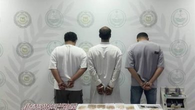 صورة «مكافحة المخدرات» تقبض على 3 أشخاص بالمنطقة الشرقية لترويجهم مواد مخدرة  أخبار السعودية