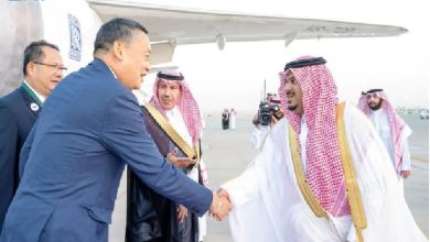 صورة رئيس وزراء تايلند يصل المملكة للمشاركة في قمة الرياض