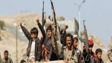 صورة مليشيا الحوثي تختطف المئات من المشرفين التابعين لها