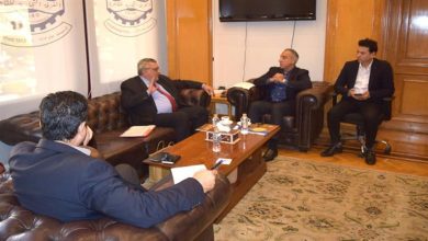 صورة سفير أرمينيا يدعو غرفة القاهرة للمشاركة بمنتدى الأعمال المشترك في فبراير
