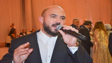 صورة محمود العسيلي: “شيرين عبد الوهاب بتعافر.. وأتمنى عمل دويتو مع حمزة نمرة”