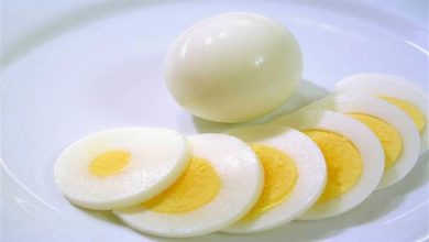 صورة هذا ما يحدث لجسمك عند تناول البيض المسلوق على الإفطار.. 5 تأثيرات غير متوقعة