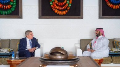 صورة ولي العهد يلتقي رئيس اللجنة الأولمبية الدولية  أخبار السعودية