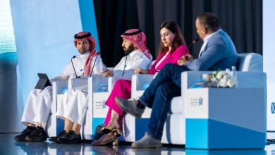 صورة متخصصون بمعرض جدة للكتاب يؤكدون أهمية رفع مستوى مناهج اللغة العربية في مؤسسات التعليم  أخبار السعودية