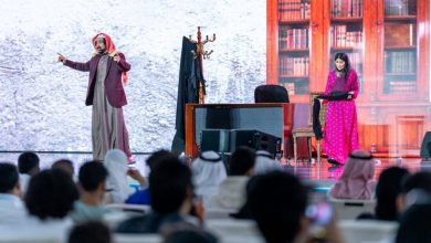 صورة «حكاية شاعر».. الألم والمعاناة في عرض مسرحي بمعرض جدة للكتاب 2023  أخبار السعودية
