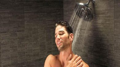 صورة هل الاستحمام بالماء الساخن يقلل من خصوبة الرجال؟ الإجابة مفاجأة
