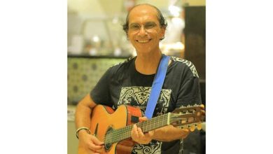 صورة وفاة ياسر الدلجاوي عازف الجيتار بفرقة محمد منير