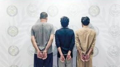 صورة القبض على 3 مقيمين بالمنطقة الشرقية لترويجهم «الشبو»  أخبار السعودية