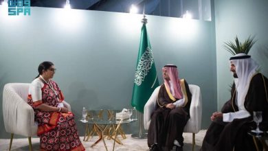 صورة سعود بن مشعل يلتقي وزيرة شؤون الأقليات وتنمية المرأة والطفل بجمهورية الهند  أخبار السعودية